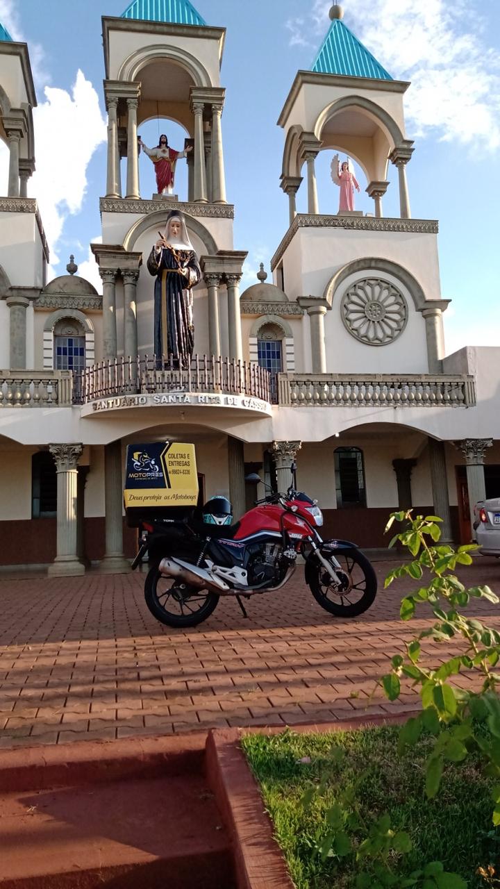 Entrega no Santuário Santa Rita de Cássia